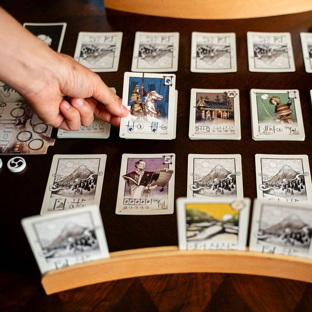 Naishi Card Game