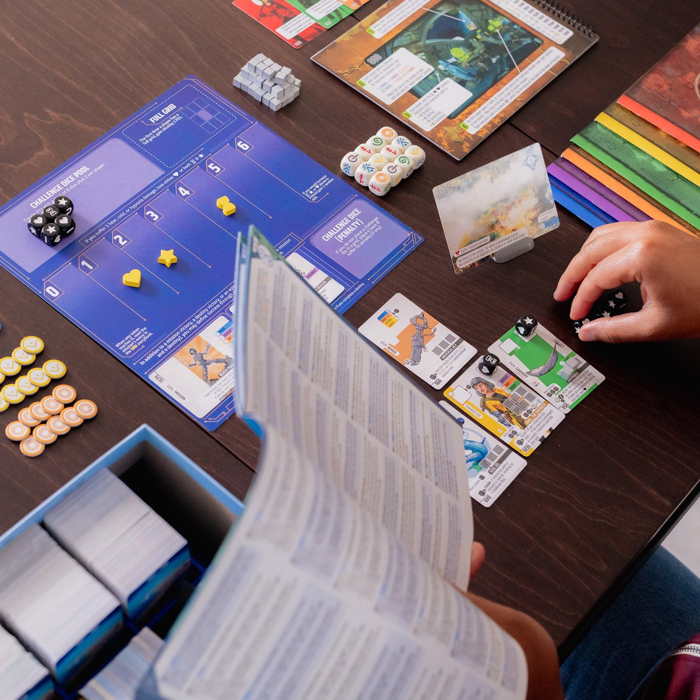 Vantage Board Game - Made In Camelot